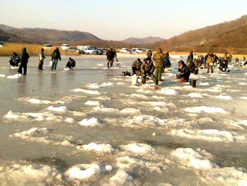 Зимняя рыбалка на Дальнем Востоке